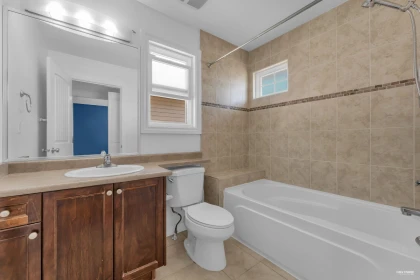 Hallway Photo of 6803 192 Street, Surrey, BC