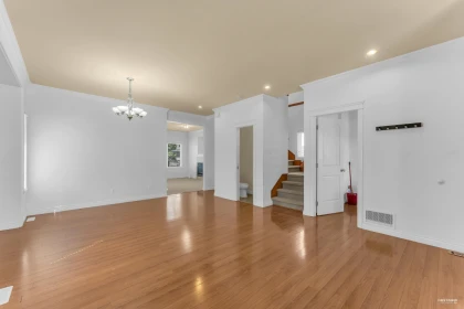 Office / Den Photo of 6803 192 Street, Surrey, BC