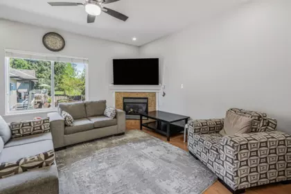 8530 Fennell Street, Mission, BC, Mission — Single Family Residence for sale