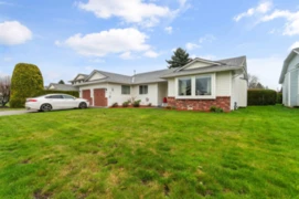 6944 Coach Lamp Drive, Chilliwack, BC