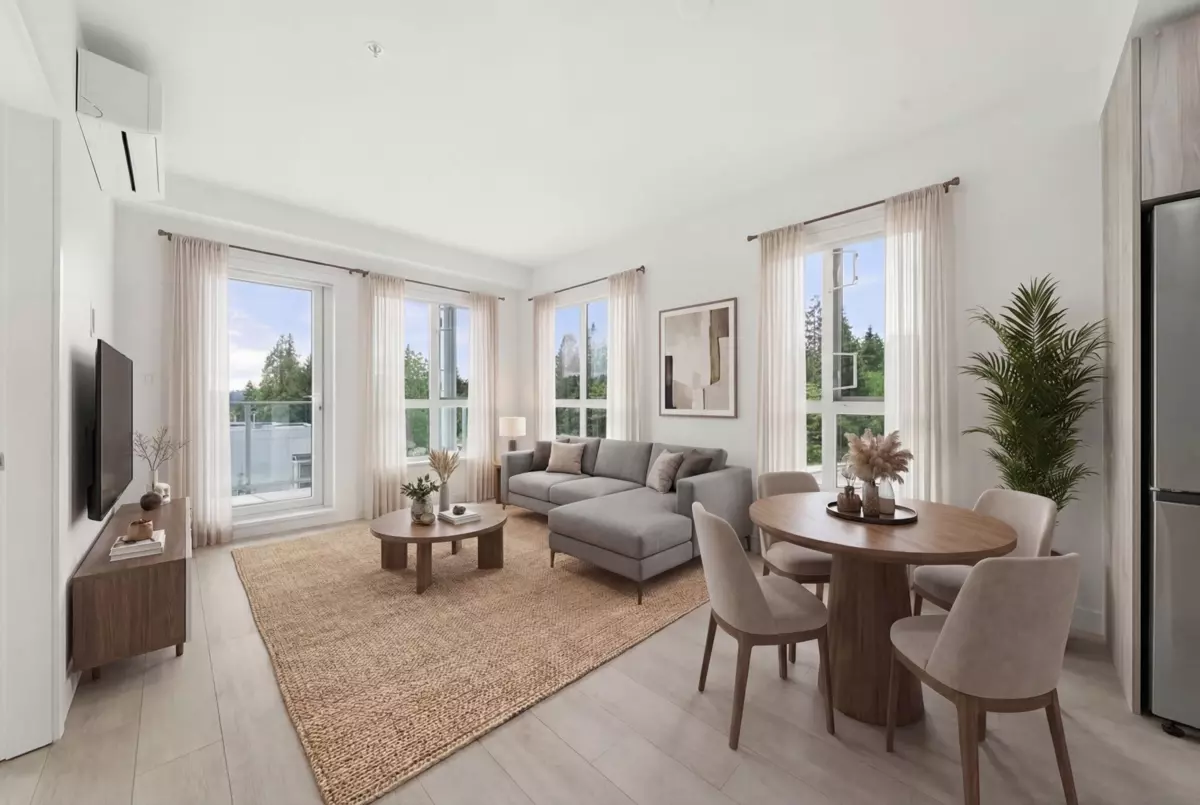 Living Room Photo of 404 3594 Malsum Drive, North Vancouver, BC