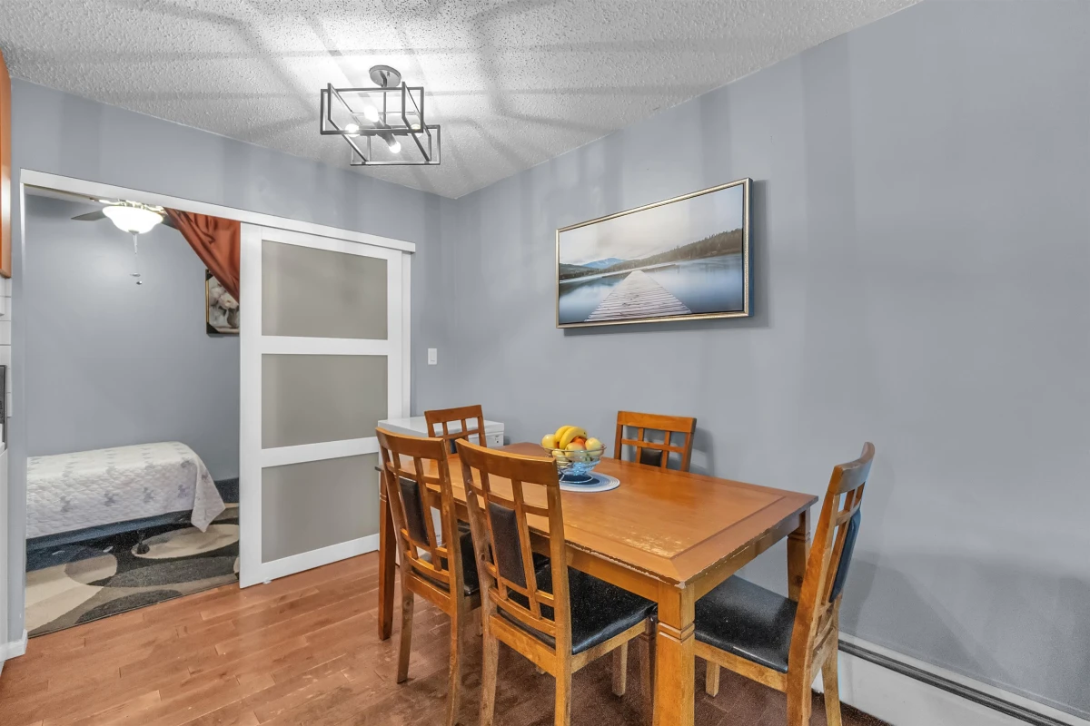 Dining Area Photo of 107 170 E 3rd Street, North Vancouver, BC