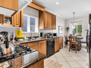 Kitchen Island Photo of 3021 E 29th Avenue, Vancouver, BC