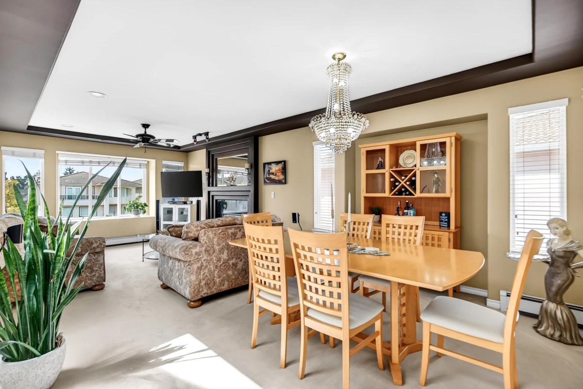 Dining Area Photo of 231 Suzuki Street, New Westminster, BC