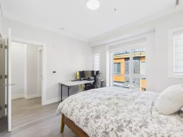 Bedroom 3 Photo of 23 7565 Oak Street, Vancouver, BC