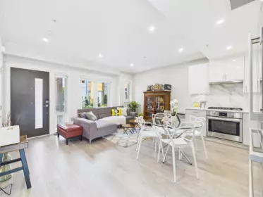 Breakfast Nook Photo of 23 7565 Oak Street, Vancouver, BC