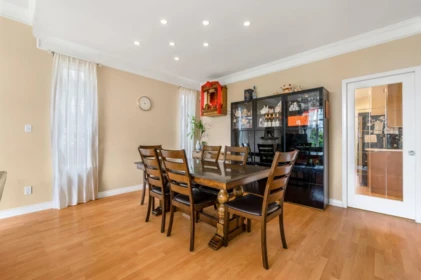 Kitchen Photo of 7119 10th Avenue, Burnaby, BC
