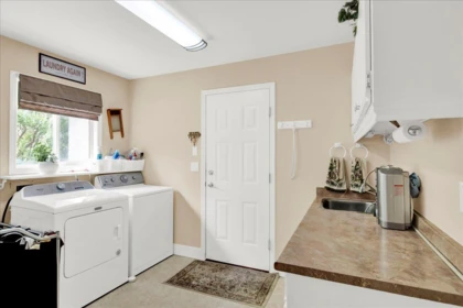 Loft / Bonus Room Photo of 14336 86 Avenue, Surrey, BC