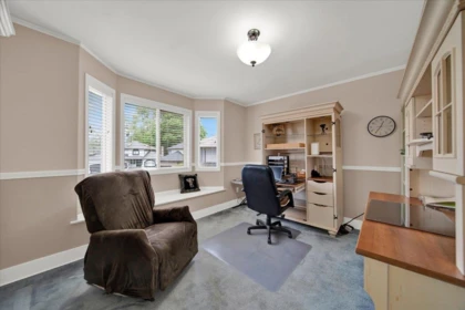 Staircase Photo of 14336 86 Avenue, Surrey, BC