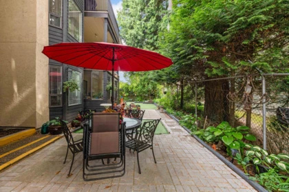 Hot Tub / Spa Photo of 204 1458 Blackwood Street, White Rock, BC