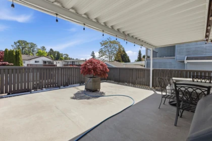Backyard Photo of 1108 Cliff Avenue, Burnaby, BC