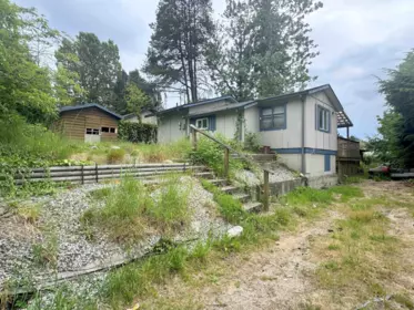 5701 Wharf Road, Sechelt, BC, Sechelt — Single Family Residence for sale
