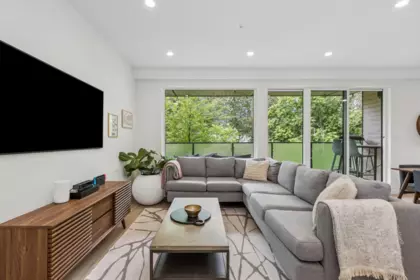 Living Room Photo of 9 1089 Wilson Crescent, Squamish, BC