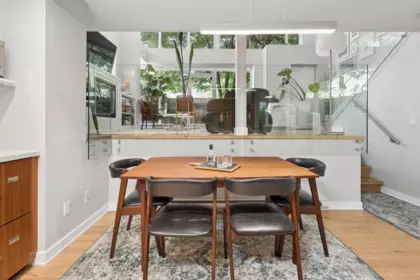 Breakfast Nook Photo of 428 Helmcken Street, Vancouver, BC