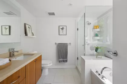 Loft / Bonus Room Photo of 428 Helmcken Street, Vancouver, BC