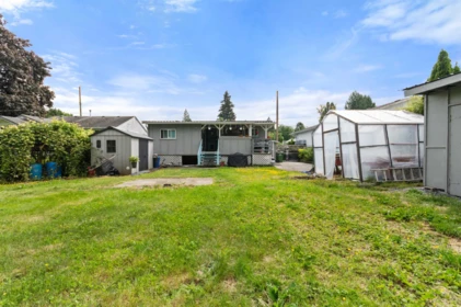 Office / Den Photo of 45573 Wellington Avenue, Chilliwack, BC