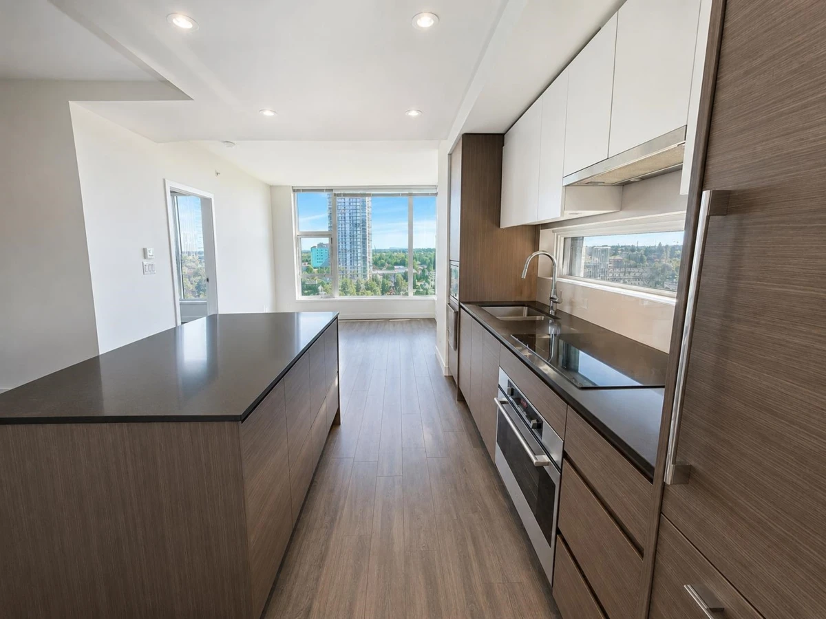 Dining Area Photo of 803 13615 Fraser Highway, Surrey, BC