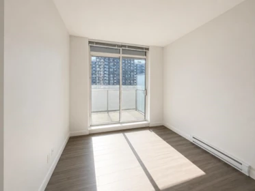 Walk-In Closet Photo of 803 13615 Fraser Highway, Surrey, BC