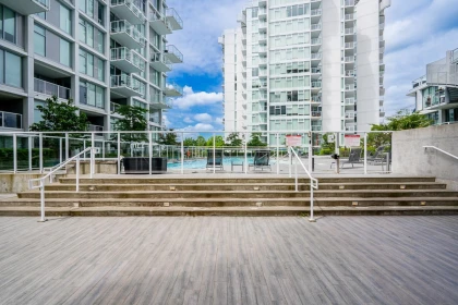 Hot Tub / Spa Photo of 1107 2220 Kingsway, Vancouver, BC