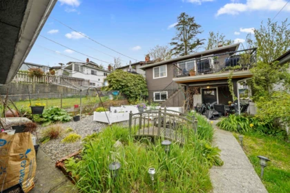 Office / Den Photo of 2850 E 6th Avenue, Vancouver, BC
