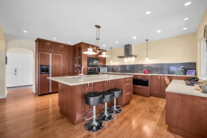 Breakfast Nook Photo of 3535 Main Avenue, Belcarra, BC