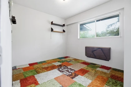 Laundry Room Photo of 7322 113 Street, Delta, BC