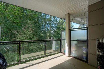 Basement Recreation Room Photo of 411 14358 60 Avenue, Surrey, BC