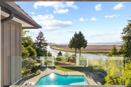 Backyard Photo of 13419 Crescent Road, Surrey, BC