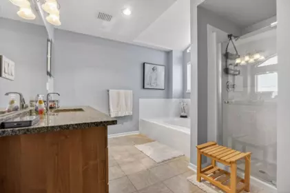 Entry Foyer Photo of 43 22740 116 Avenue, Maple Ridge, BC