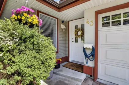 Primary Bathroom Photo of 43 22740 116 Avenue, Maple Ridge, BC