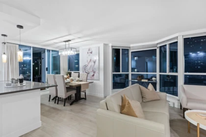 Breakfast Nook Photo of 301 789 Jervis Street, Vancouver, BC