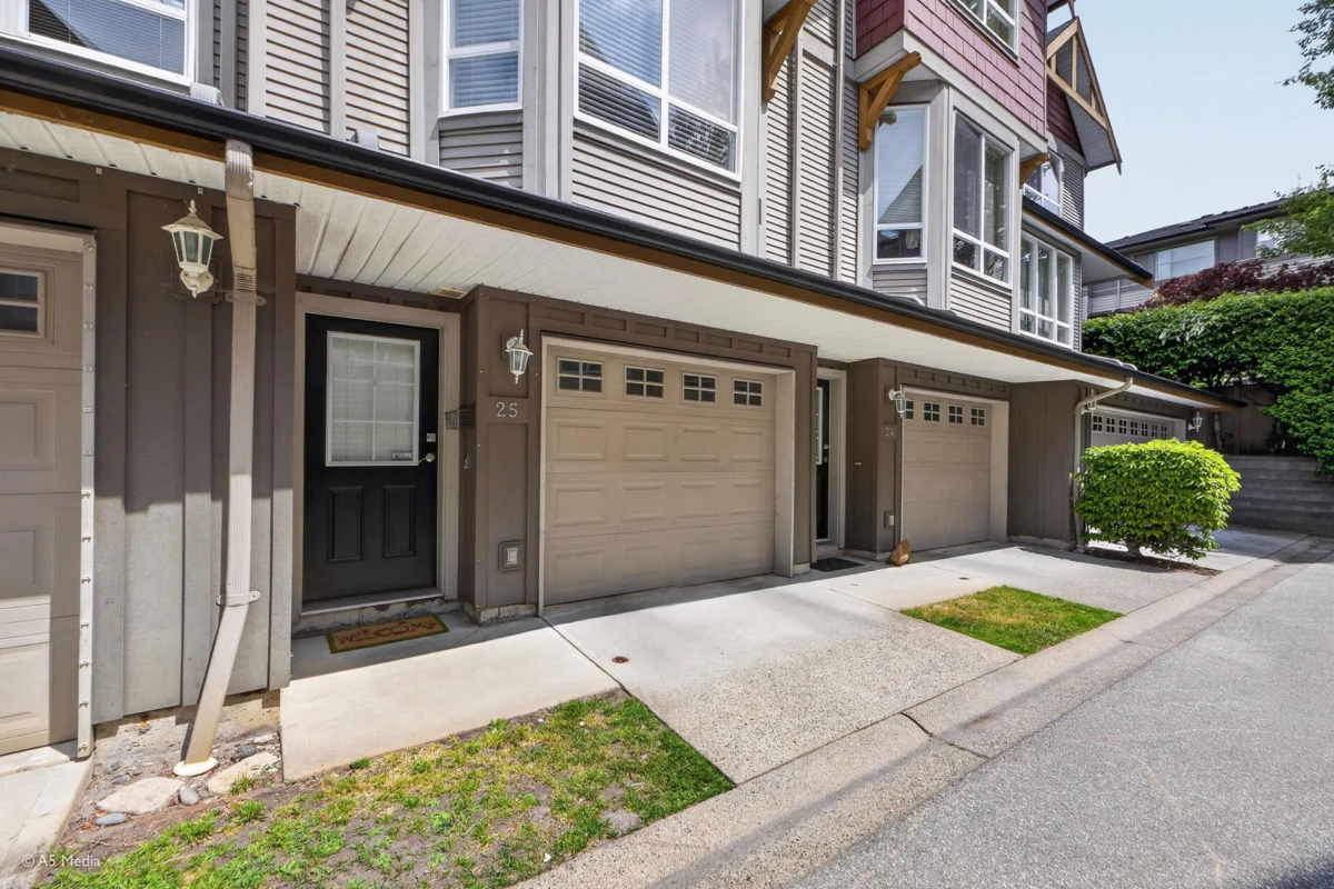 Exterior Rear Photo of 25 16789 60 Avenue, Surrey, BC