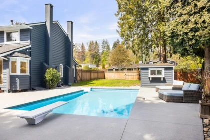 Swimming Pool Photo of 510 Newdale Place, West Vancouver, BC