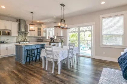 Kitchen Photo of 35423 Mckinley Drive, Abbotsford, BC