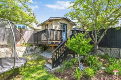 Outdoor Kitchen Photo of 35423 Mckinley Drive, Abbotsford, BC