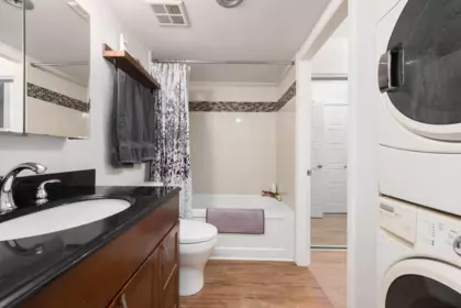 Guest Bathroom Photo of 104 1330 Graveley Street, Vancouver, BC