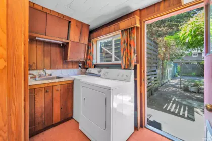 Garage Interior Photo of 9451 Chapmond Crescent, Richmond, BC