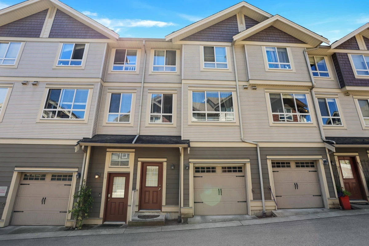 Exterior Rear Photo of 37 19560 68 Avenue, Surrey, BC