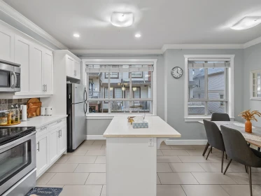 Pantry Photo of 37 19560 68 Avenue, Surrey, BC
