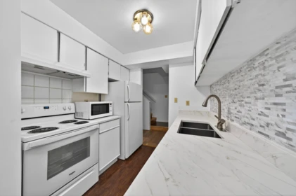 Kitchen Island Photo of 3438 Copeland Avenue, Vancouver, BC