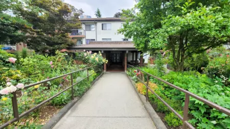 Neighborhood Park Photo Near 107 620 Eighth Avenue, New Westminster, BC
