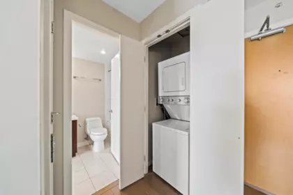 Entry Foyer Photo of 608 2982 Burlington Drive, Coquitlam, BC