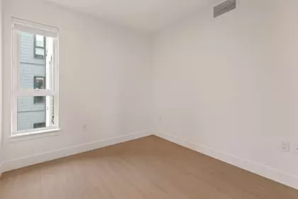 Office / Den Photo of 503 2235 E Broadway, Vancouver, BC