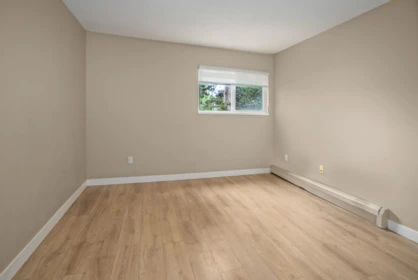 Bedroom 4 Photo of 310 1850 E Southmere Crescent, Surrey, BC