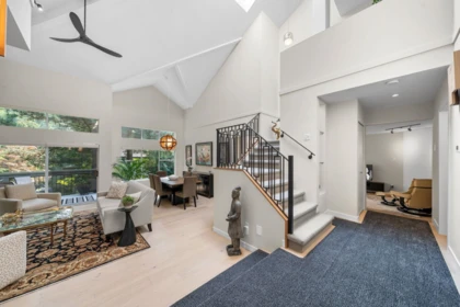 13 1900 Indian River Crescent, North Vancouver, BC, North Vancouver — Townhouse for sale