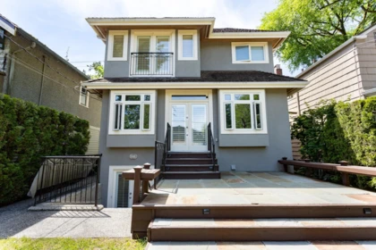 Backyard Photo of 4420 Collingwood Street, Vancouver, BC