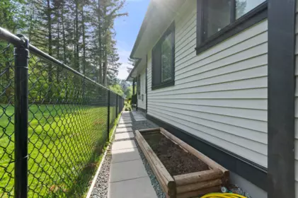 Community Amenities Photo (Clubhouse) of 13 21196 Kettle Valley Road, Hope, BC