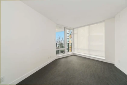 Laundry Room Photo of 404 1762 Davie Street, Vancouver, BC