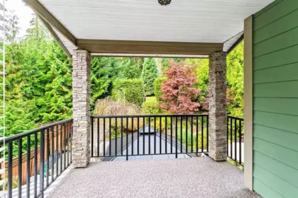 Garage Interior Photo of 2915 Fern Drive, Port Moody, BC