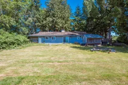 Primary Bedroom Photo of 13251 Gilbert Road, Richmond, BC